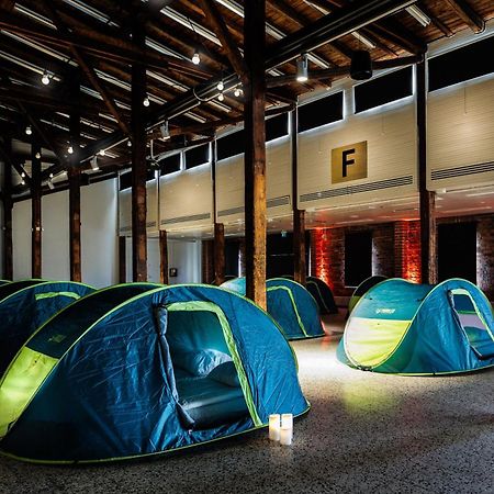 Indoor Camping Helsinki Hotell Eksteriør bilde
